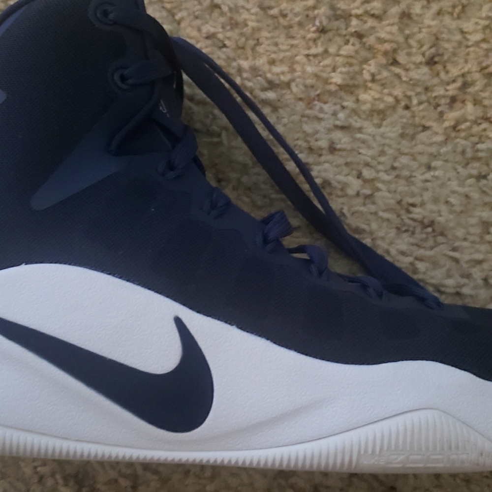 Nike Hyperdrunk Zoom High Top Shoes